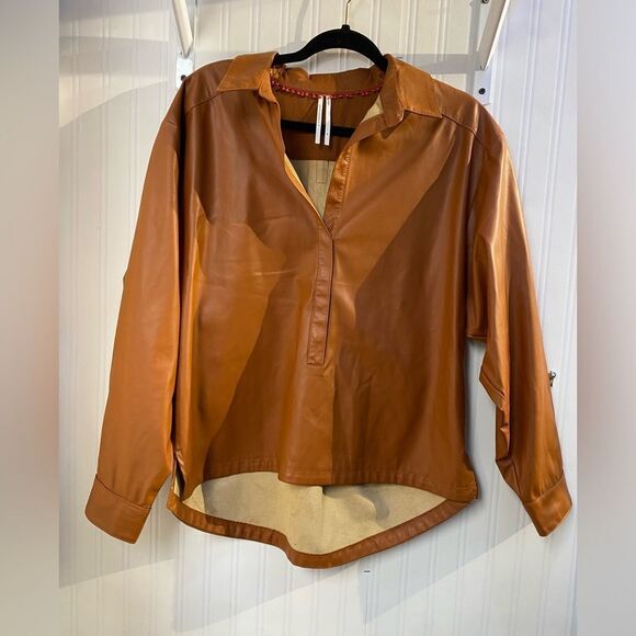 Anthropologie Faux Leather Shirt Size M - Picture 2 of 12